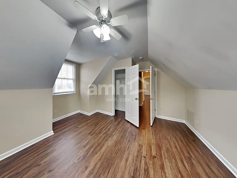 3700 Whitley Ct — Photo 14