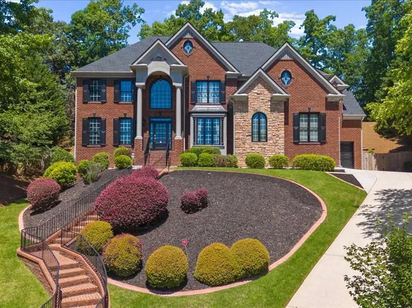 1370 Boomer Cir, Suwanee, GA 30024