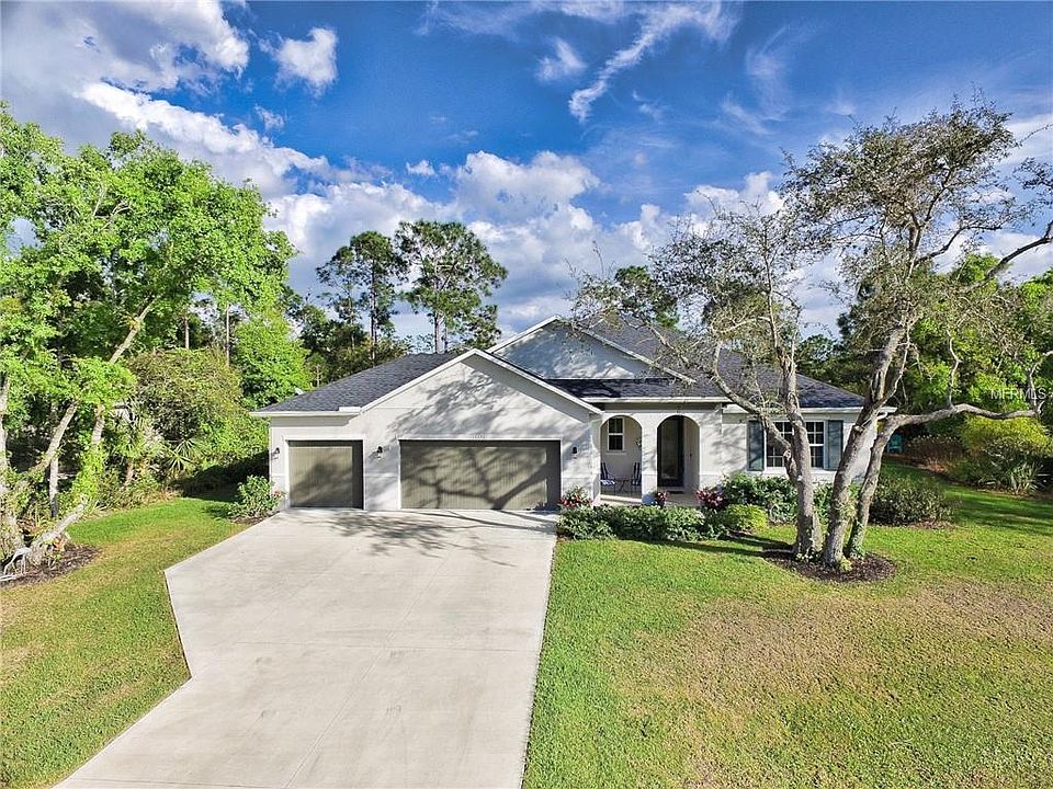 1st image of 10225 Oak Hammock Dr