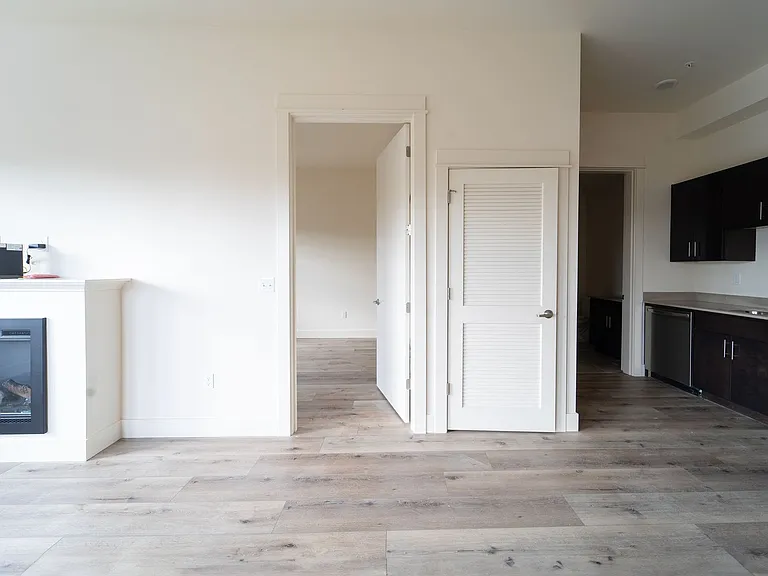 Capitol Hill Apartments — Photo 110
