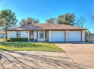 114 Bagpipe Rd, San Angelo, TX 76901