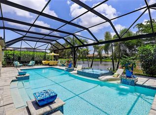16284 Camden Lakes Cir, Naples, FL 34110