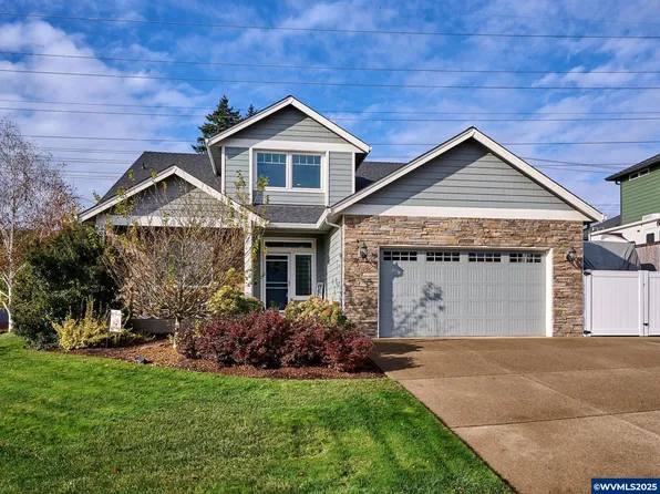 1709 Bartlett Hill Dr NW, Salem, OR 97304