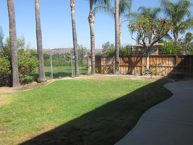 38129 Augusta Dr — Photo 18
