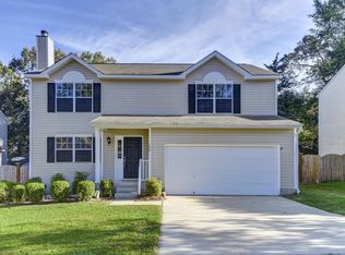 140 Bay Front Dr, Chapin, SC 29036
