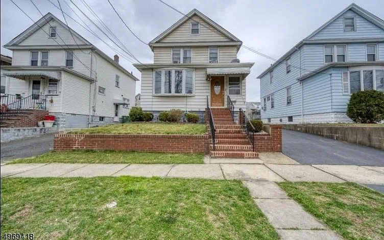 436 Ainsworth St #1 — Photo 22