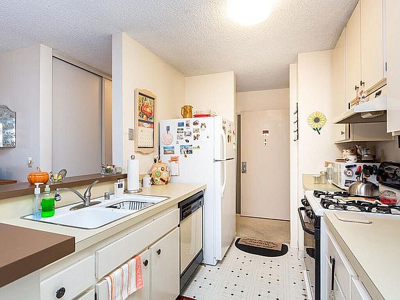 3rd image of 1615 Hotel Circle South D304