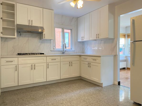 14726 18th Ave FLOOR 1