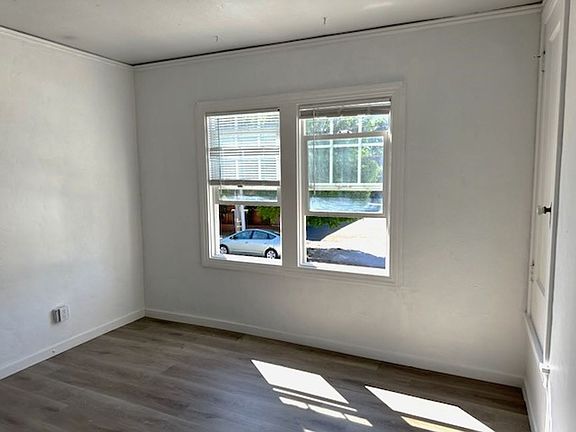 2nd image of 6401 Fairmount Ave #1B-1BA-800SQFT