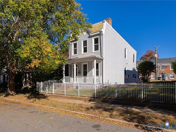 2nd image of 3012 Grayland Ave