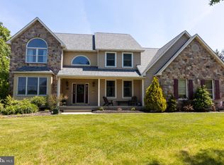 104 Memory Ln, Telford, PA 18969