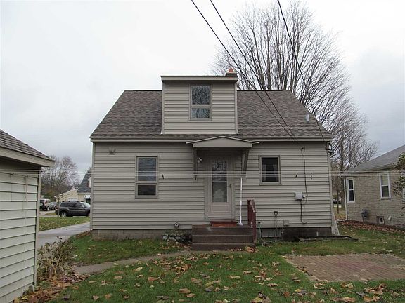3rd image of 936 S 11th Ave