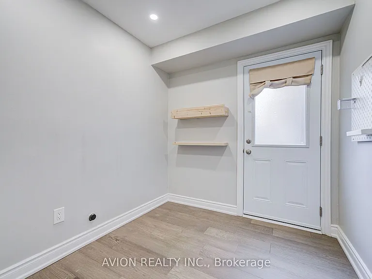 9 Falan Heights Cres — Photo 20