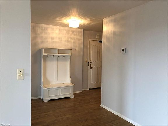 5th image of 12500 Edgewater Dr APT 1701