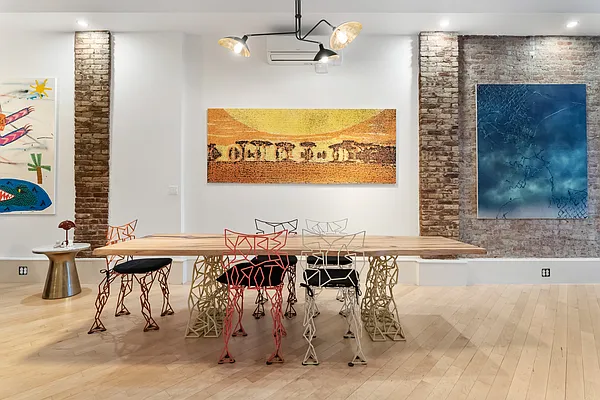 Rented by Compass | media 7