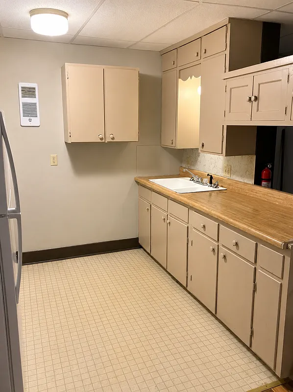 1 bed, 1.0 bath, 800 sqft, $835 — Photo 2