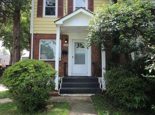 2251 Roanoke Dr, Alexandria, VA 22307