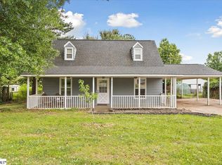 707 Davenport Rd, Simpsonville, SC 29680