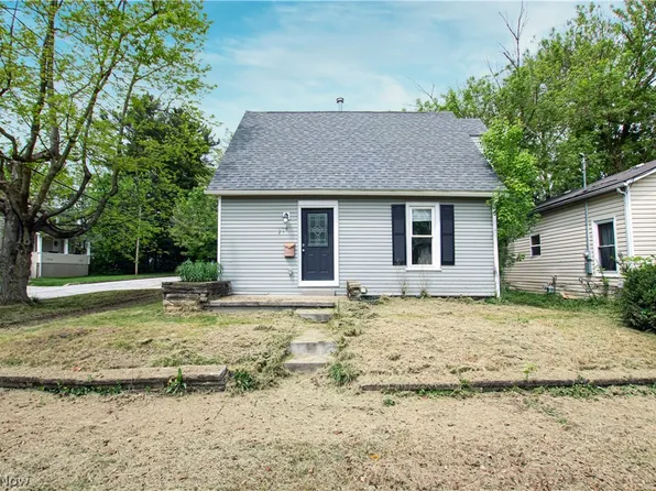 216 Water St, Wadsworth, OH 44281
