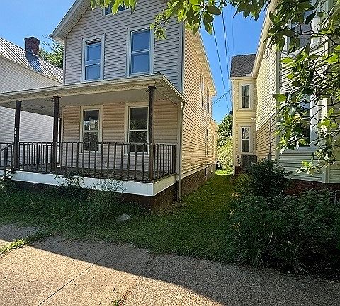 2nd image of 107 Knox St