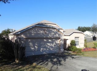 2087 Newtown Rd, Groveland, FL 34736
