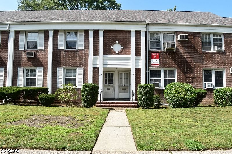 27 Elmwood Ter Elmwood Park, NJ Zillow