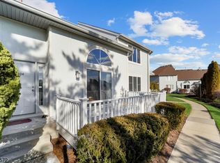 3204 Park Pl, Springfield, NJ 07081