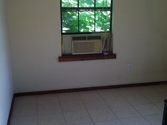 4th image of 737 N 12th St APT C