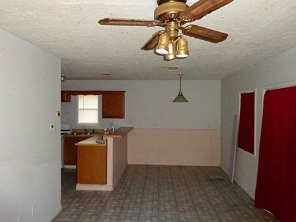 Breakfast room