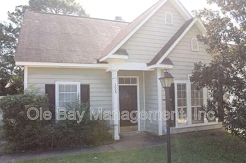 1005 Pinemont Dr Photo 1