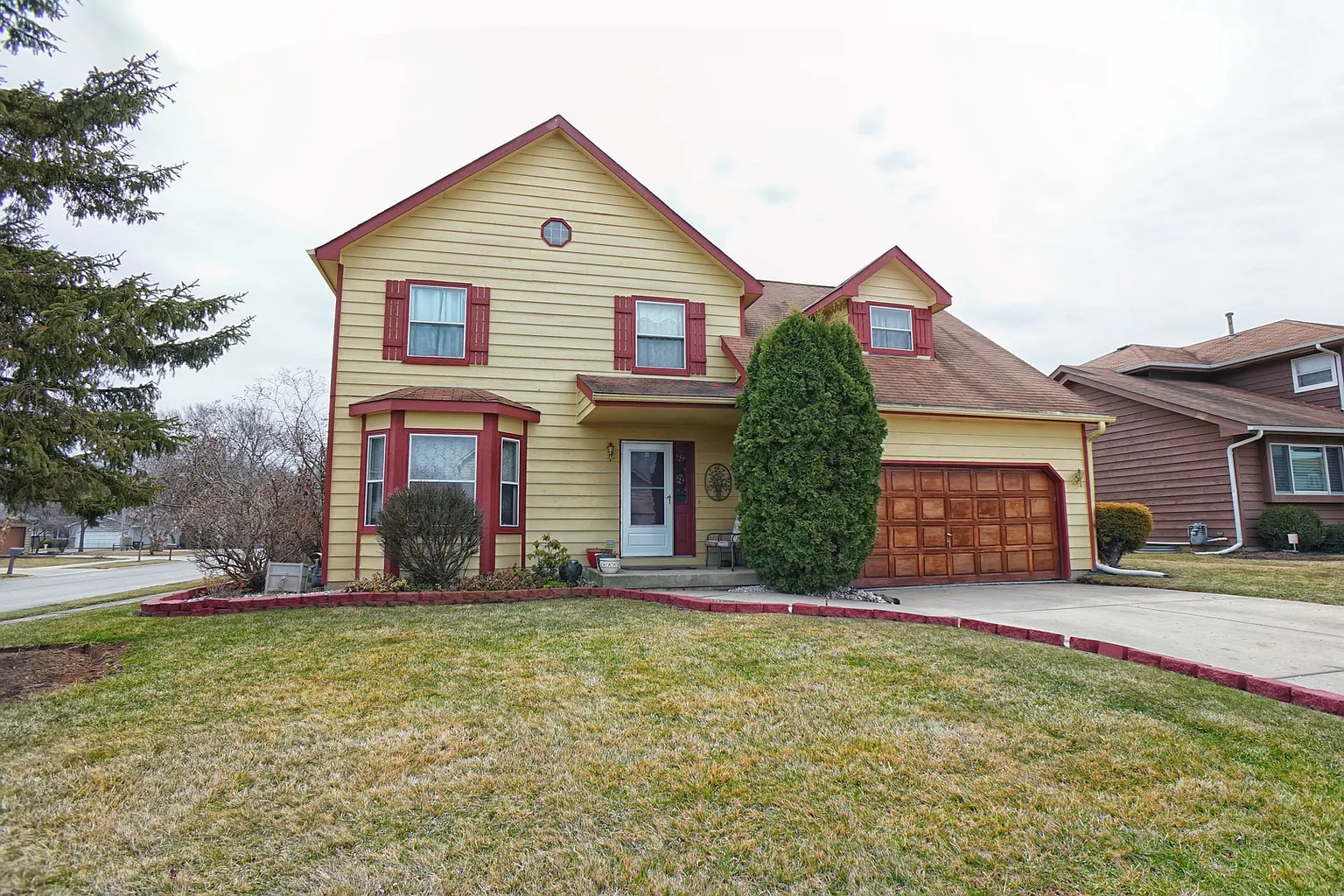 1111 Tewes Ln photo 1