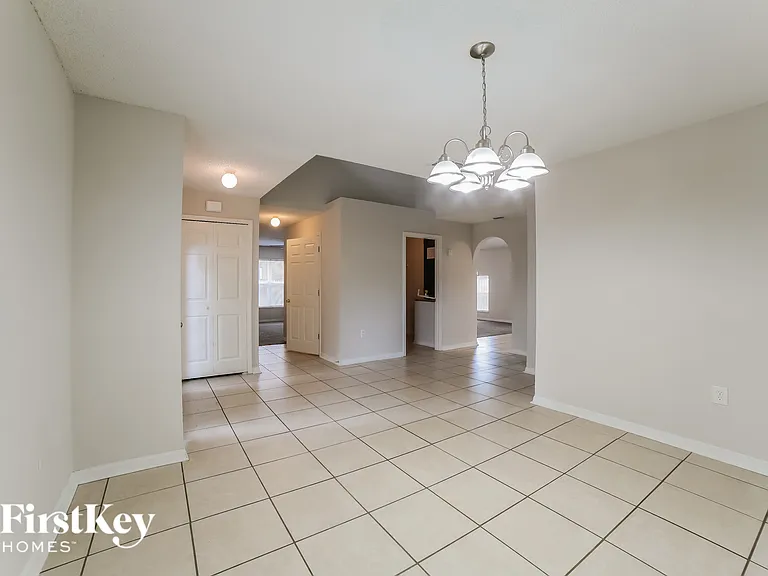 12742 Lake Vista Dr — Photo 5