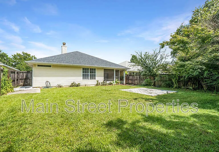 1490 Newcastle Way — Photo 16