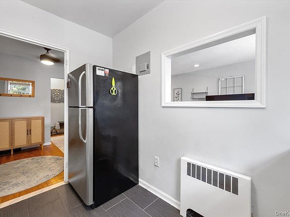 5th image of 101 N Broadway #1A3