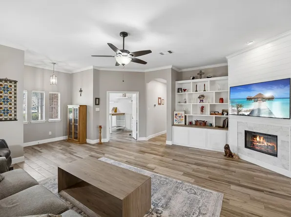 4133 Drexmore Rd, Fort Worth, TX 76244