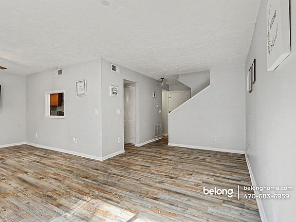 4th image of 3465 Cobbs Ferry Dr