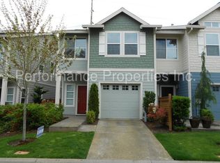 2226 NE Redelfs Way, Hillsboro, OR 97006