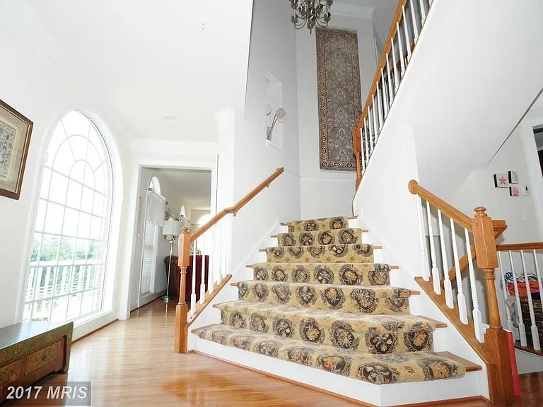 149 Norwich Ln — Photo 13
