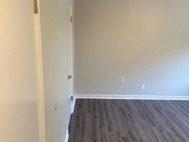 46 Allen Dr — Photo 32