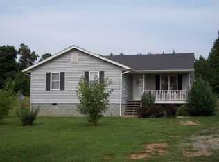 892 Ridout Rd, La Crosse, VA 23950