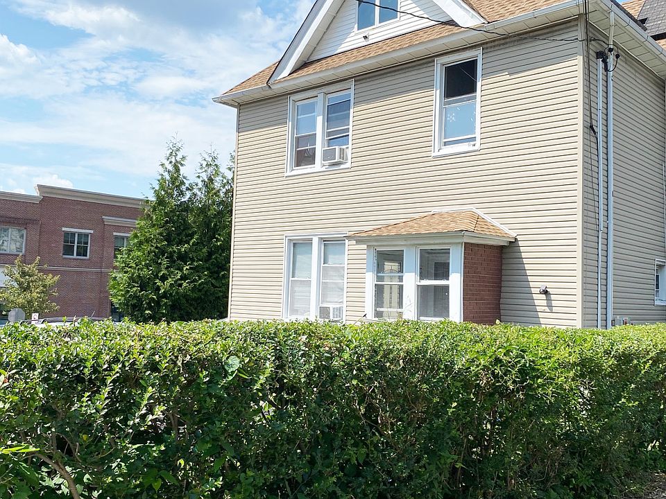 1st image of 23 Ashford Ave APT 1