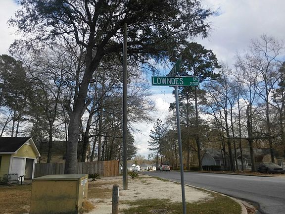 5th image of 2707 Lowndes Dr