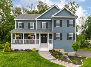 156 North St, North Reading, MA 01864