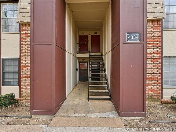 2nd image of 4334 E 67th St Unit 687