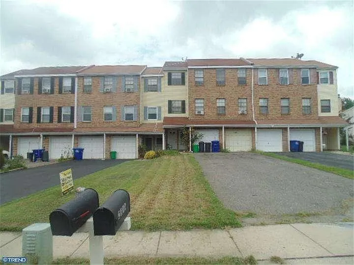 231 Willow Turn #B photo 1