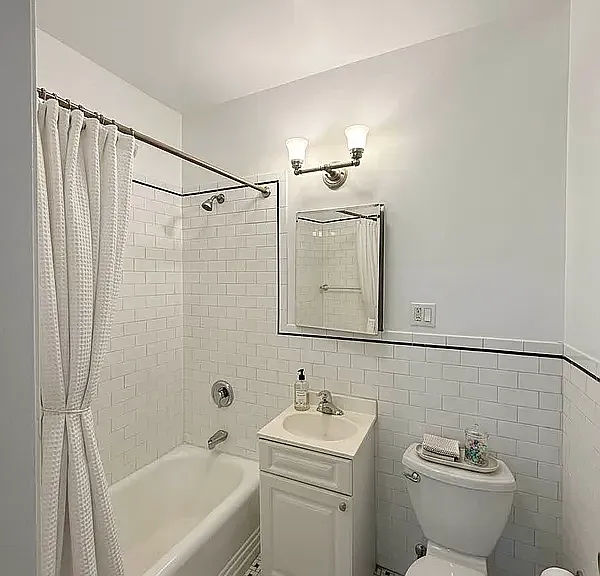 117 E 89th St #C-4 — Photo 4
