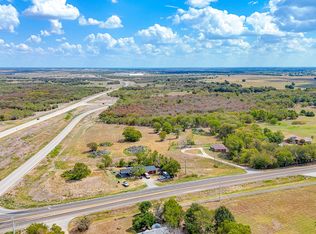 415 N Spikes Rd, Corsicana, TX 75110