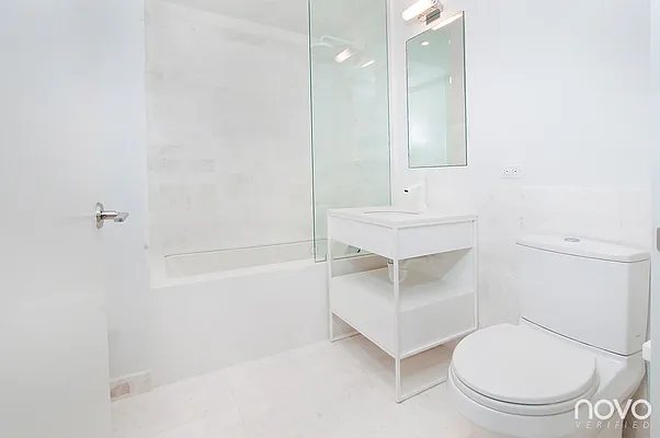 Rented by NOVO | media 80