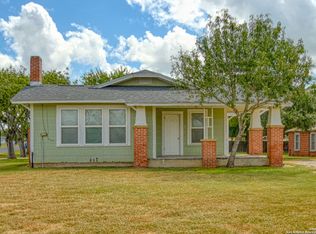 115 Klecka St, Poth, TX 78147
