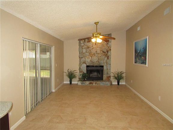 5th image of 4904 Crockett Ct